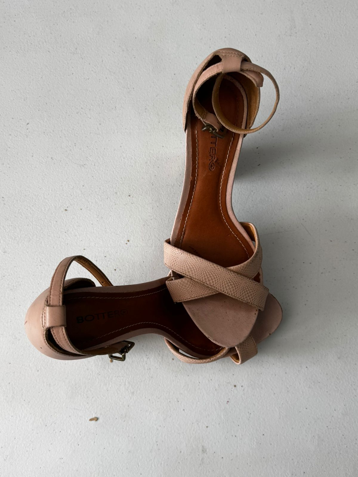 SANDALHA BOTTERO  ROSA. TAM 36